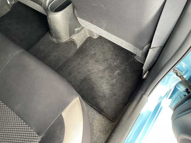 日産 ノート X 愛知県 2018(平30)年 4.8万km ソニックブルー 純正ナビ/バックカメラ/オートライト/ドライブレコーダー/ＥＴＣ/衝突軽減システム/ワンセグ/CD DVD/Bluetooth/ステアリングスイッチ/スマートキー/プッシュスタート