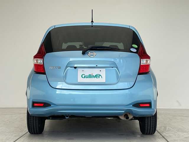 日産 ノート X 愛知県 2018(平30)年 4.8万km ソニックブルー 純正ナビ/バックカメラ/オートライト/ドライブレコーダー/ＥＴＣ/衝突軽減システム/ワンセグ/CD DVD/Bluetooth/ステアリングスイッチ/スマートキー/プッシュスタート