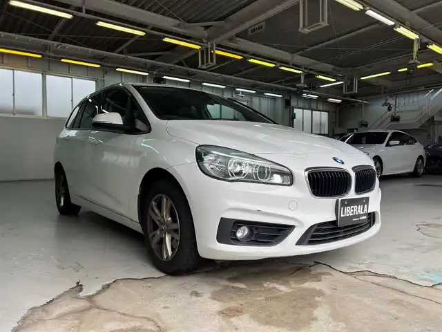 ＢＭＷ ２１８ｄ グランツアラー 兵庫県 2016(平28)年 11.2万km 白 純正ナビ/バックカメラ/サンルーフ/ETC/前後ドライブレコーダー/レーンキープアシスト/衝突軽減ブレーキ/横滑り防止装置/オートライト/パーキングアシスト/アイドリングストップ/コーナーセンサー/USB入力端子/LEDヘッドライト/AAC/スペアキー