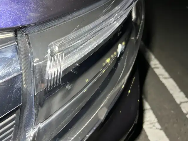 トヨタ ルーミー カスタムG－T 三重県 2022(令4)年 2.4万km クールバイオレットクリスタルシャイン 純正9インチディスプレイオーディオ（AppleCarplay/AndroidAuto/Bluetooth/AM/FM/地デジTV/USB)/ディスプレイオーディオパッケージ（外部入力用USB端子/GPSアンテナ/バックカメラ/ステアリングスイッチ）/コンフォートパッケージ（シートヒーター/シートバックテーブル）/スマートアシスト（衝突回避支援ブレーキ/衝突警報/車線逸脱警報/ふらつき警報/ブレーキ制御付誤発進抑制/サイドビューランプ/先行車発進お知らせ/コーナーセンサー/アダプティブクルーズコントロール/アダプティブドライビングビーム/路外逸脱警報/標識認識）/ウェルカムパワースライドドア（運転席側/助手席側）/LEDヘッドランプ/オートライト/スペアキー/キーフリーシステム/175/55R15タイヤ/15インチホイール/シルバー加飾付ピアノブラックセンターパネル/オートエアコン/充電用USB端子/シルバー加飾付ステアリングホイール/ステアリングスイッチ（カラーマルチインフォメーションディスプレイ/アダプテイブクルーズコントロール/スポーツモード）/撥水機能付ブラックファブリックシート