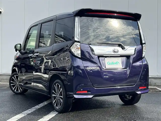 トヨタ ルーミー カスタムG－T 三重県 2022(令4)年 2.4万km クールバイオレットクリスタルシャイン 純正9インチディスプレイオーディオ（AppleCarplay/AndroidAuto/Bluetooth/AM/FM/地デジTV/USB)/ディスプレイオーディオパッケージ（外部入力用USB端子/GPSアンテナ/バックカメラ/ステアリングスイッチ）/コンフォートパッケージ（シートヒーター/シートバックテーブル）/スマートアシスト（衝突回避支援ブレーキ/衝突警報/車線逸脱警報/ふらつき警報/ブレーキ制御付誤発進抑制/サイドビューランプ/先行車発進お知らせ/コーナーセンサー/アダプティブクルーズコントロール/アダプティブドライビングビーム/路外逸脱警報/標識認識）/ウェルカムパワースライドドア（運転席側/助手席側）/LEDヘッドランプ/オートライト/スペアキー/キーフリーシステム/175/55R15タイヤ/15インチホイール/シルバー加飾付ピアノブラックセンターパネル/オートエアコン/充電用USB端子/シルバー加飾付ステアリングホイール/ステアリングスイッチ（カラーマルチインフォメーションディスプレイ/アダプテイブクルーズコントロール/スポーツモード）/撥水機能付ブラックファブリックシート
