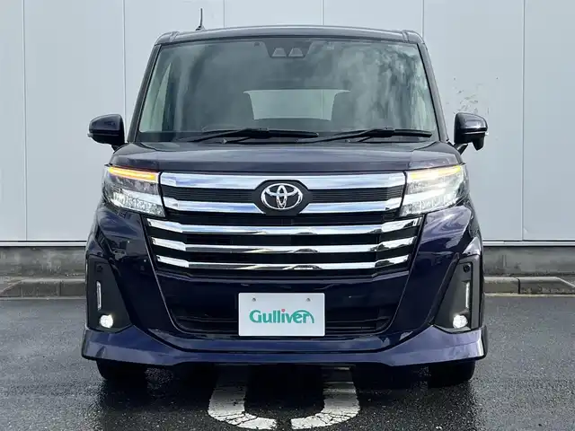 トヨタ ルーミー カスタムG－T 三重県 2022(令4)年 2.4万km クールバイオレットクリスタルシャイン 純正9インチディスプレイオーディオ（AppleCarplay/AndroidAuto/Bluetooth/AM/FM/地デジTV/USB)/ディスプレイオーディオパッケージ（外部入力用USB端子/GPSアンテナ/バックカメラ/ステアリングスイッチ）/コンフォートパッケージ（シートヒーター/シートバックテーブル）/スマートアシスト（衝突回避支援ブレーキ/衝突警報/車線逸脱警報/ふらつき警報/ブレーキ制御付誤発進抑制/サイドビューランプ/先行車発進お知らせ/コーナーセンサー/アダプティブクルーズコントロール/アダプティブドライビングビーム/路外逸脱警報/標識認識）/ウェルカムパワースライドドア（運転席側/助手席側）/LEDヘッドランプ/オートライト/スペアキー/キーフリーシステム/175/55R15タイヤ/15インチホイール/シルバー加飾付ピアノブラックセンターパネル/オートエアコン/充電用USB端子/シルバー加飾付ステアリングホイール/ステアリングスイッチ（カラーマルチインフォメーションディスプレイ/アダプテイブクルーズコントロール/スポーツモード）/撥水機能付ブラックファブリックシート