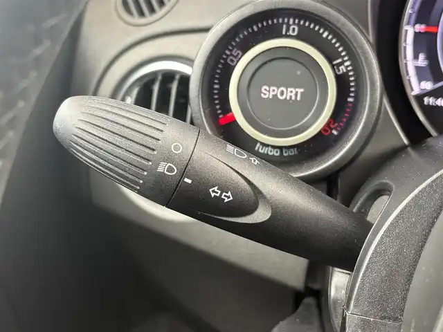 アバルト ５９５ コンペティツィオーネ 石川県 2020(令2)年 6.1万km 黄 左ハンドル/５速MT/ディスプレィオーディオ/ハーフレザーシート/ETC