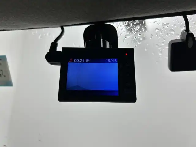 ダイハツ タント X SA Ⅲ 三重県 2018(平30)年 4万km ファイアークォーツレッドM /禁煙車//スマートアシストIII//衝突軽減システム//社外メモリナビ//CD/DVD/BT//フルセグTV//バックカメラ//片側パワースライドドア//シートヒーター//ETC//ステアリングスイッチ//ロールサンシェード//純正14インチホイルキャップ//プッシュスタート//スマートキー//スペアキー有//保証書//取扱説明書