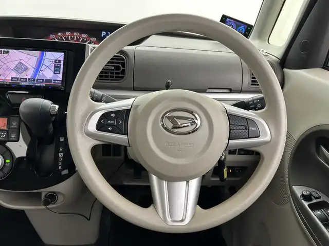 ダイハツ タント X SA Ⅲ 三重県 2018(平30)年 4万km ファイアークォーツレッドM /禁煙車//スマートアシストIII//衝突軽減システム//社外メモリナビ//CD/DVD/BT//フルセグTV//バックカメラ//片側パワースライドドア//シートヒーター//ETC//ステアリングスイッチ//ロールサンシェード//純正14インチホイルキャップ//プッシュスタート//スマートキー//スペアキー有//保証書//取扱説明書