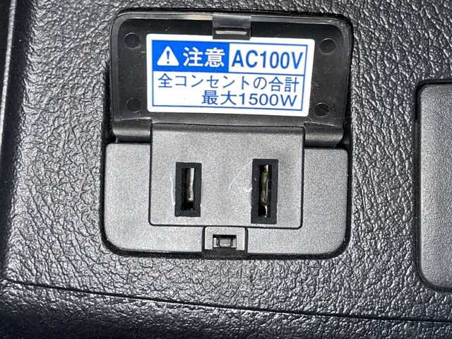 トヨタ アルファードハイブリット G Fパッケージ 道北・旭川 2020(令2)年 3.7万km ホワイトパールクリスタルシャイン /4WD//禁煙車//JBLサウンド//純正ディスプレイオーディオナビ機能付//CD/DVD/BD/SD/MSV/BT/フルセグ//後席フリップダウンモニター//パノラミックビューモニター//デジタルインナーミラー//両側パワースライドドア//ベージュ合皮シート//運転席メモリシート//パワーシート//シートヒーター&エアシート//トヨタセーフティセンス//PCS/ACC/LTA/BSM/RCTA/PKSB/RSA//クリアランスソナー//パーキングアシスト//ステアリングヒーター//オートハイビーム//オートライト//3眼LEDヘッドライト//フォグライト//ビルトインETC2.0//前後ドライブレコーダー//オートリトラミラー//オートワイパー//サンシェード//純正フロアマット//ドアバイザー//保証書//取説