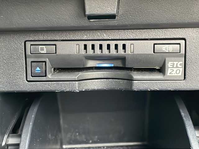 トヨタ アルファードハイブリット G Fパッケージ 道北・旭川 2020(令2)年 3.7万km ホワイトパールクリスタルシャイン /4WD//禁煙車//JBLサウンド//純正ディスプレイオーディオナビ機能付//CD/DVD/BD/SD/MSV/BT/フルセグ//後席フリップダウンモニター//パノラミックビューモニター//デジタルインナーミラー//両側パワースライドドア//ベージュ合皮シート//運転席メモリシート//パワーシート//シートヒーター&エアシート//トヨタセーフティセンス//PCS/ACC/LTA/BSM/RCTA/PKSB/RSA//クリアランスソナー//パーキングアシスト//ステアリングヒーター//オートハイビーム//オートライト//3眼LEDヘッドライト//フォグライト//ビルトインETC2.0//前後ドライブレコーダー//オートリトラミラー//オートワイパー//サンシェード//純正フロアマット//ドアバイザー//保証書//取説