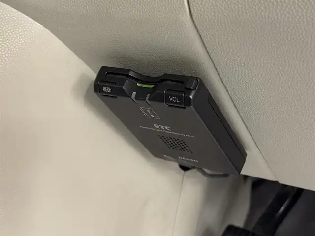 マツダ ビアンテ アイストップ スマートED 群馬県 2010(平22)年 4.7万km クリスタルホワイトパールマイカ 社外ナビ/　（AM/FM/CD/AUX）/フルセグTV/両側パワースライドドア/ETC/ディスチャージヘッドランプ/クリーンエアパッケージ/・「ｎａｎｏｅイオン」/・アレルバスター搭載フィルター/・消臭天井/・リアヒーター/ｉ－ｓｔｏｐ（アイ・ストップ）/アドバンストキーレスエントリー/横滑り防止機構