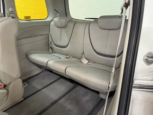 マツダ ビアンテ アイストップ スマートED 群馬県 2010(平22)年 4.7万km クリスタルホワイトパールマイカ 社外ナビ/　（AM/FM/CD/AUX）/フルセグTV/両側パワースライドドア/ETC/ディスチャージヘッドランプ/クリーンエアパッケージ/・「ｎａｎｏｅイオン」/・アレルバスター搭載フィルター/・消臭天井/・リアヒーター/ｉ－ｓｔｏｐ（アイ・ストップ）/アドバンストキーレスエントリー/横滑り防止機構