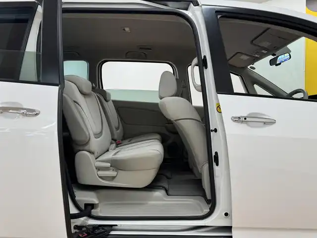 マツダ ビアンテ アイストップ スマートED 群馬県 2010(平22)年 4.7万km クリスタルホワイトパールマイカ 社外ナビ/　（AM/FM/CD/AUX）/フルセグTV/両側パワースライドドア/ETC/ディスチャージヘッドランプ/クリーンエアパッケージ/・「ｎａｎｏｅイオン」/・アレルバスター搭載フィルター/・消臭天井/・リアヒーター/ｉ－ｓｔｏｐ（アイ・ストップ）/アドバンストキーレスエントリー/横滑り防止機構