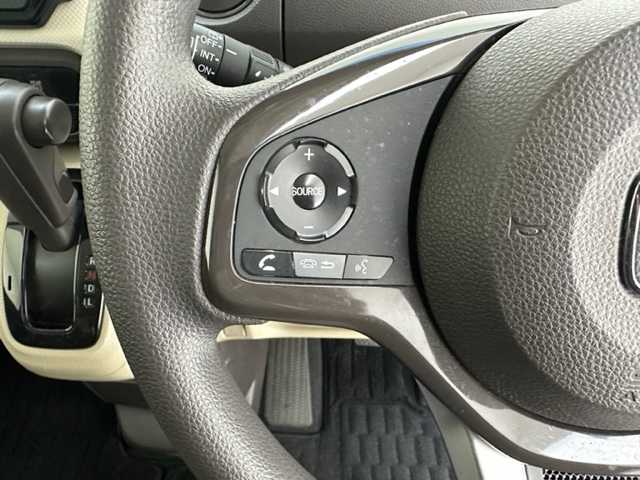 ホンダ Ｎ ＢＯＸ G L ホンダセンシング 兵庫県 2019(令1)年 3.1万km プレミアムアイボリーパールⅡ 純正ナビ(CD/DVD/Bluetooth/フルセグTV）/バックカメラ/両側パワースライドドア/純正ETC/純正フロアマット/追従型クルーズコントロール/ホンダセンシング/レーンキープアシスト/スマートキー/プッシュスタート/電動格納ミラー/ドアバイザー/オートライト/LEDヘッドライト