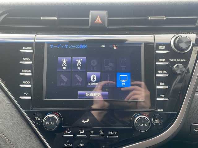 トヨタ カムリ G レザーパッケージ 福島県 2017(平29)年 11.1万km プラチナホワイトパールマイカ トヨタセーフティセンス/・オートマチックハイビーム/・車線逸脱警報装置/・アダプティブクルーズコントロール/・衝突被害軽減ブレーキ/・ブラインドスポットモニター/純正ナビ/・フルセグTV/BT/SD/CD/DVD/AUX/USB/FM/AM/・バックカメラ/・ドライブレコーダー/・ビルトインETC/レザーシート/・D+N席パワーシート/・D+N席シートヒーター/革張りステアリング/・ステアリングスイッチ/MTモード付AT/電子パーキング/・オートブレーキホールド/プッシュスタート/・スマートキー/・エンジンスターター/電動格納ミラー/・ウィンカーミラー/コーナーセンサー/LEDヘッドライト/・フォグランプ/・オートライト/寒冷地仕様/純正フロアマット/純正ドアバイザー/積込みスタッドレス/・溝7mm/・jokerAW