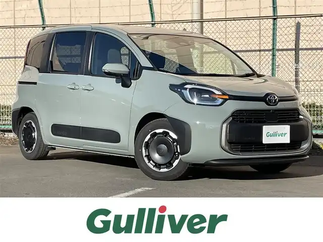 トヨタ シエンタ ハイブリッド Z 東京都 2025(令7)年 0.8万km アーバンカーキ 純正ナビ　/Bluetooth　/フルセグTV　/全周囲カメラ　/両側電動スライドドア　/レーダークルーズコントロールシステム　/BSM　/ドライブレコーダー　/純正フロアマット　/純正LED　/衝突被害軽減システム/ABS/横滑り防止装置/コーナーセンサー/レーンアシスト/盗難防止装置/オートライト/オートマチックハイビーム