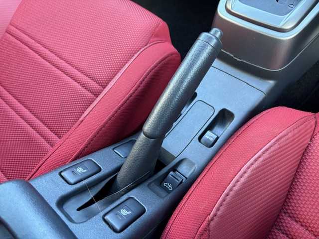 ダイハツ コペン ローブ 大阪府 2021(令3)年 1万km ブラックマイカメタリック 社外ナビ【CN-E330D】/　CD/BT/フルセグTV/バックカメラ/ETC/MTモード/シートヒーター/ハーフレザーシート/電動オープン/ドライブレコーダー/LEDヘッドライト/革巻きステアリング/ステアリングスイッチ/プッシュスタート/スマートキー/純正16インチアルミ