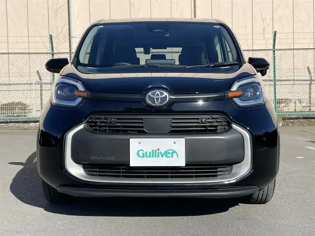 トヨタ シエンタ Z 東京都 2023(令5)年 2.7万km ブラック ワンオーナー/純正１０型ＤＡ＆フルセグ/・BluetoothAudio/・AppleCarPlay/AndroidAuto/ＬＥＤヘッドライト　/ハンズフリーパワースライドドア　/Ｂｉ－ＢｅａｍＬＥＤヘッドランプ　/ブラックファブリックコンビシート　/セーフティセンス　/（衝突回避支援パッケージ）/・プリクラッシュセーフティ/・レーンディパーチャーアラート/・レーダークルーズコントロール/・アダプティブクルーズコントロール/・ロードサインアシスト/・発進遅れ告知l機能/ブラインドスポットモニター/パーキングサポートブレーキ/バックカメラ/ビルトインETC車載器