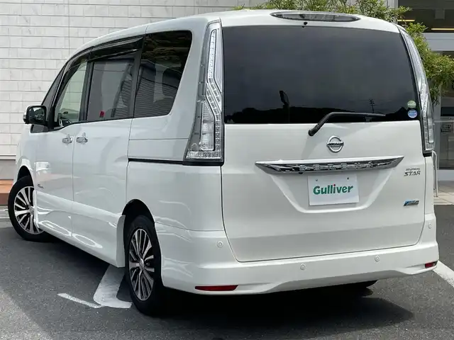 日産 セレナ ハイウェイS G S HV Aセーフ 愛媛県 2014(平26)年 7.3万km ブリリアントホワイトパール エマージェンシーブレーキ/純正SDナビ/・フルセグTV/・Bluetooth/・DVD/CD/SD/・FM/AM/・USB/AUX/フリップダウンモニター/アラウンドビューモニター/ETC/ベージュハーフレザーシート/両側パワースライドドア/クルーズコントロール/レーンディパーチャーウォーニング/アイドリングストップ/革巻きステアリング/LEDヘッドライト/フォグランプ/オートライト/プッシュスタート/スマートキー/純正16インチAW/純正フロアマット/ドアバイザー/電動格納ウィンカーミラー/横滑り防止機能