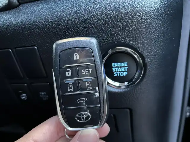 トヨタ アルファード S Cパッケージ 宮城県 2020(令2)年 2.8万km ブラック 登録時走行距離27990km/純正ディスプレイオーディオナビ/・CD/DVD/BT/USB/Miracast/サンルーフ/純正フリップダウンモニター/トヨタセーフティセンス/プリクラッシュセーフティ/レーンキープアシスト/オートマチックハイビーム/レーダークルーズコントロール/D席/N席エアシートヒーター/両側電動スライドドア/ステアリングヒーター/純正ドライブレコーダー/黒革シート/三眼LEDヘッドライト/クリアランスソナー/純正ETC2.0