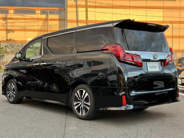 トヨタ アルファード S Cパッケージ 宮城県 2020(令2)年 2.8万km ブラック 登録時走行距離27990km/純正ディスプレイオーディオナビ/・CD/DVD/BT/USB/Miracast/サンルーフ/純正フリップダウンモニター/トヨタセーフティセンス/プリクラッシュセーフティ/レーンキープアシスト/オートマチックハイビーム/レーダークルーズコントロール/D席/N席エアシートヒーター/両側電動スライドドア/ステアリングヒーター/純正ドライブレコーダー/黒革シート/三眼LEDヘッドライト/クリアランスソナー/純正ETC2.0