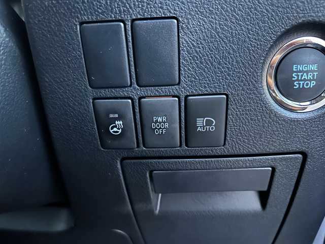 トヨタ アルファード S Cパッケージ 宮城県 2020(令2)年 2.8万km ブラック 登録時走行距離27990km/純正ディスプレイオーディオナビ/・CD/DVD/BT/USB/Miracast/サンルーフ/純正フリップダウンモニター/トヨタセーフティセンス/プリクラッシュセーフティ/レーンキープアシスト/オートマチックハイビーム/レーダークルーズコントロール/D席/N席エアシートヒーター/両側電動スライドドア/ステアリングヒーター/純正ドライブレコーダー/黒革シート/三眼LEDヘッドライト/クリアランスソナー/純正ETC2.0