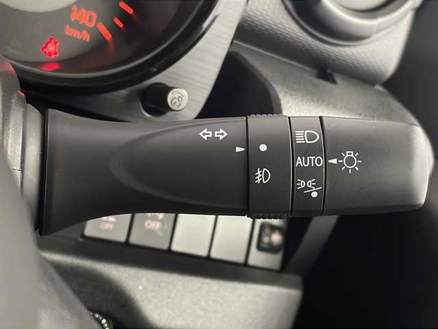 スズキ ジムニー XL 新潟県 2022(令4)年 0.8万km シフォンアイボリーM 社外ナビ　CD・DVD・Bluetooth/リフトアップ/社外ナビ/フルセグ/社外スターター/パートタイム4WD/アイドリングストップ/レーンキープアシスト/ダウンヒルアシストコントロール/社外前後バンパー/社外マフラー/TOYO OPENCOUNTRY  R/Tタイヤ