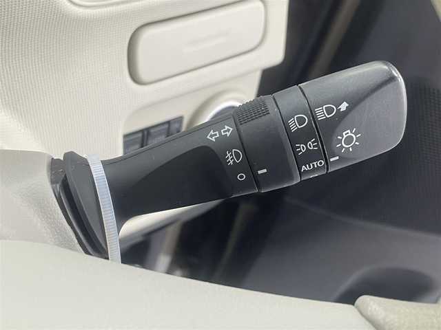 ダイハツ ムーヴ キャンバス X ホワイトアクセント リミテッド SAⅢ 埼玉県 2019(令1)年 3.8万km ナチュラルベージュマイカM スマートアシストIII/社外ナビ　/ CD/DVD/BT/フルセグ　/全方位カメラ　　/両側パワスラ　/コーナーセンサー/スマートキー/禁煙車
