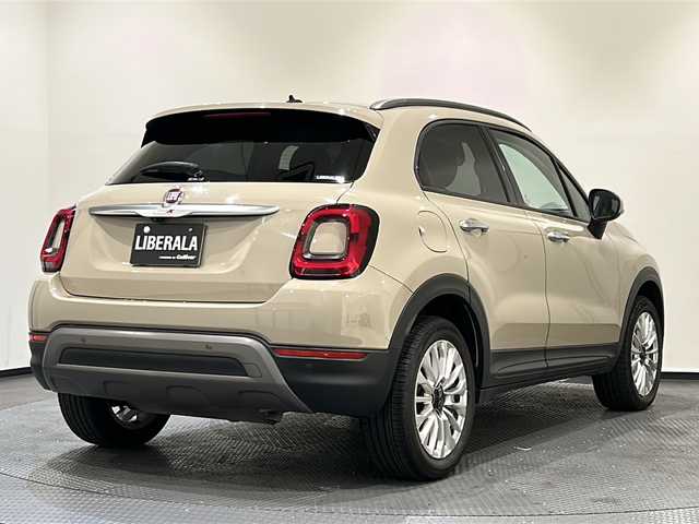 フィアット ５００Ｘ クロス 新潟県 2019(令1)年 3万km ベージュ 純正ディスプレイオーディオ/・Bluetooth/・AUX/・USB/Applecarplay/Androidauto/セーフティードドライブアシスト/・前面衝突警報/・レーンキープアシスト/・フロントパーキングセンサー/・リアパーキングセンサー/・ブラインドスポットモニター/・レインセンサーワイパー/・アクティブパークビューリアカメラ/電動パーキングブレーキ/パドルシフト/レザーシート/前席パワーシート/前席シートヒーター/オートライト/オートエアコン/保証書/取扱説明書/スペアキー/ドライブレコーダー/ETC