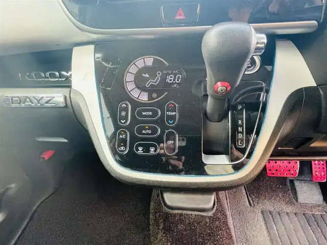 日産 デイズ ルークス ハイウェイスターターボ 岡山県 2014(平26)年 10.6万km ホワイトパール (株)IDOMが運営する【じしゃロン岡山店】の自社ローン専用車両になります。こちらは現金またはオートローンご利用時の価格です。自社ローンご希望の方は別途その旨お申付け下さい/両側パワスラ/バックモニター/全周囲カメラ/ETC