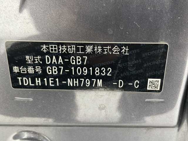 ホンダ フリード ハイブリット G 千葉県 2019(平31)年 6.6万km モダンスティールM 純正ナビ/　CD/DVD/Bluetooth/TV/クルーズコントロール/片側パワスラ/ルーフキャリア付き/純正ホイールキャップ付きサマータイヤ積載/ETC/前後ドラレコ/LEDヘッドライト/バックカメラ/フロアマット/スマートキー/スタートボタン