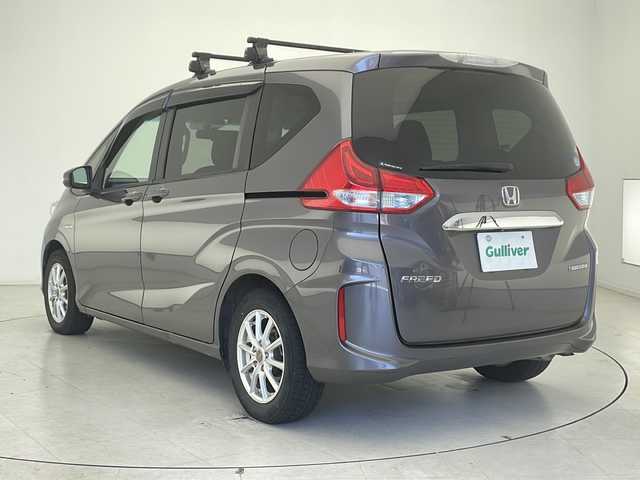ホンダ フリード ハイブリット G 千葉県 2019(平31)年 6.6万km モダンスティールM 純正ナビ/　CD/DVD/Bluetooth/TV/クルーズコントロール/片側パワスラ/ルーフキャリア付き/純正ホイールキャップ付きサマータイヤ積載/ETC/前後ドラレコ/LEDヘッドライト/バックカメラ/フロアマット/スマートキー/スタートボタン