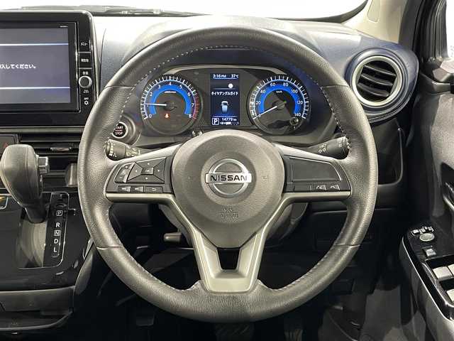 日産 デイズ ハイウェイスターG ターボ 愛知県 2021(令3)年 1.5万km ブラック 純正９インチナビ　/（Bluetooth/フルセグTV/CD・DVD再生/SD/FM/AM)/アラウンドビューモニター　/エマージェンシーブレーキ　/車線逸脱警報　/ソナー　/ＬＥＤヘッドライト/LEDフォグランプ　/ＵＳＢ接続　/アイドリングストップ　/ドライブレコーダー　/プッシュスタート　/　　-スマートキー/先行車発進告知/横滑り防止