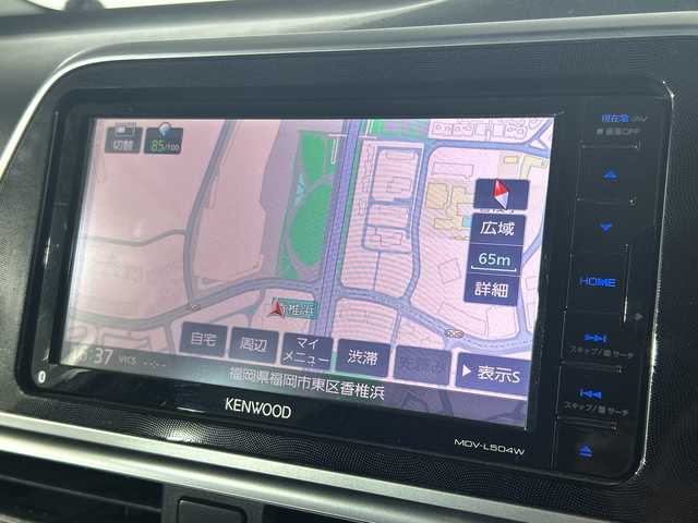 トヨタ シエンタ G 福岡県 2018(平30)年 6万km ホワイトパールクリスタルシャイン ・社外ナビ　/（ＡＭ　ＦＭ　ＣＤ　ＤＶＤ　ＢＴ　ＵＳＢ　ＳＤ　ＩＰＯＤ）/・バックカメラ　/・ＥＴＣ　/・フルセグＴＶ　/・両側パワスラ　/・横滑り防止　/・衝突軽減システム　/・レーンキープアシスト　/・オートライト　/・オートハイビーム/・純正フロアマット/・純正15インチアルミ