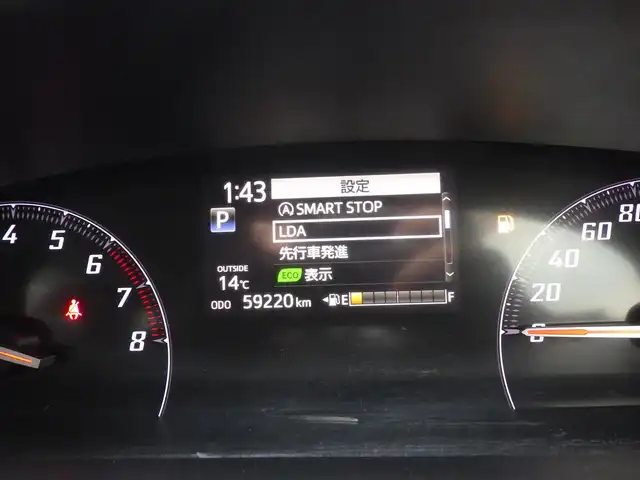 トヨタ シエンタ G 千葉県 2018(平30)年 6万km ホワイトパールクリスタルシャイン Toyota Safety Sense/・プリクラッシュセーフティ/・レーンディパーチャーアラート/・オートハイビーム/両側パワースライドドア/社外メモリーナビ/地デジTV/【DVD/CD再生機能　Bluetooth接続】/バックカメラ/革巻きステアリング/ETC/LEDヘッドライト/フォグライト/ウインカーミラー/純正15インチアルミホイル/スマートキー