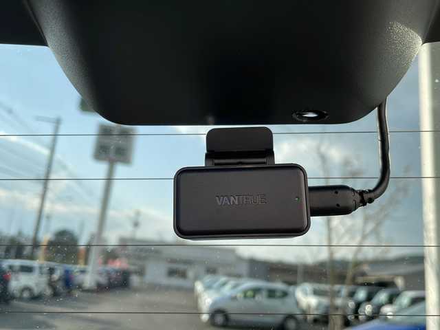 スズキ ジムニー クロスアドベンチャー 青森県 2014(平26)年 4.5万km ブルーイッシュブラックパール3 ・4WD/・黒×赤レザーシート/・社外SDナビ/　　（ワンセグTV/CD/SD)/・マッドフラップ/・バックカメラ/・フォグライト/・ウィンカーミラー/・純正マフラー積込/・純正フロントグリル積込/・運転席シートヒーター/・前後ドライブレコーダー/・背面タイヤ（ハードカバー）/・キーレスエントリー/・ETC/・ドアバイザー