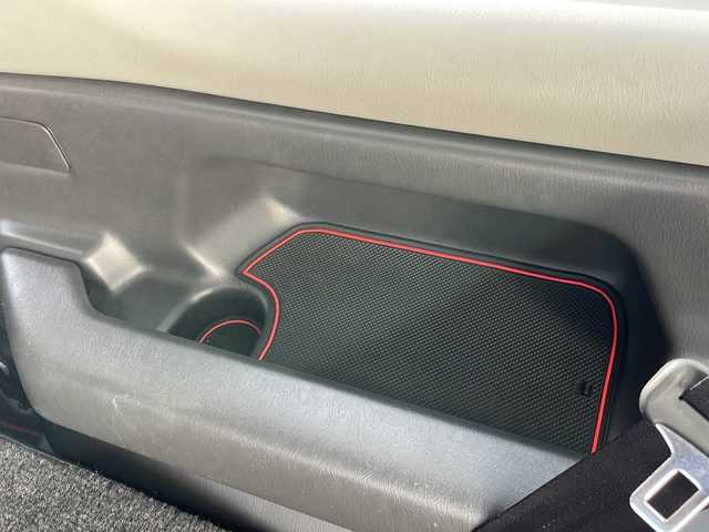 スズキ ジムニー クロスアドベンチャー 青森県 2014(平26)年 4.5万km ブルーイッシュブラックパール3 ・4WD/・黒×赤レザーシート/・社外SDナビ/　　（ワンセグTV/CD/SD)/・マッドフラップ/・バックカメラ/・フォグライト/・ウィンカーミラー/・純正マフラー積込/・純正フロントグリル積込/・運転席シートヒーター/・前後ドライブレコーダー/・背面タイヤ（ハードカバー）/・キーレスエントリー/・ETC/・ドアバイザー