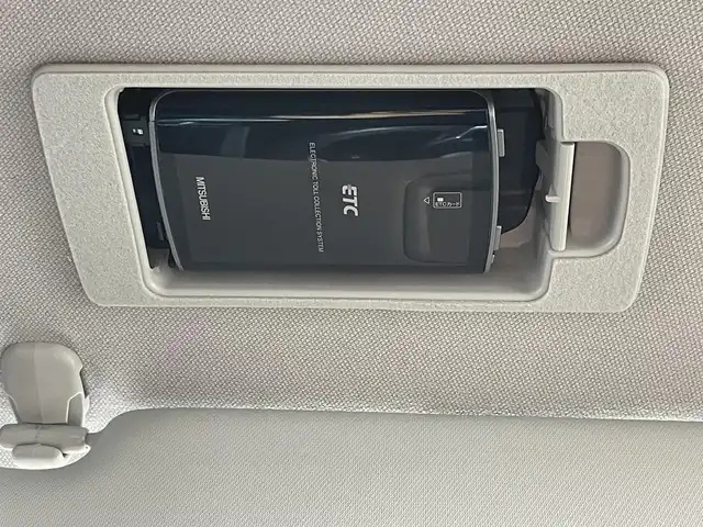 マツダ ＣＸ－５ XD Lパッケージ 埼玉県 2016(平28)年 12.6万km クリスタルホワイトパールマイカ (株)IDOMが運営する【じしゃロン鳩ヶ谷店】の自社ローン専用車両になりますこちらは現金またはオートローンご利用時の価格です。自社ローンご希望の方は別途その旨お申付け下さい/安全装備/　車両認知支援システム/　SBS/SCBS/　ブラインドスポットモニター/　レーンキープアシストシステム/　ドライバーアテンションアラート/　パーキングセンサー/純正ＳＤナビ/（AM/FM/CD/DVD/BT)/フルセグＴＶ/左サイド・バックカメラ/ＢＯＳＥサウンドシステム/９スピーカー/デュアルエアコン/シートヒーター/パワーシート/コーナーセンサー/アダプティブクルーズコントロール/ETC/ステアリングリモコン/革巻きハンドル/レザーシート/純正アルミホイール/アイドリングストップ/ドライビングポジションメモリー機能/プッシュスタートボタン/   スマートキー×1/電動格納式ウィンカーミラー/電動パーキングブレーキ/トノカバー/ドアバイザー
