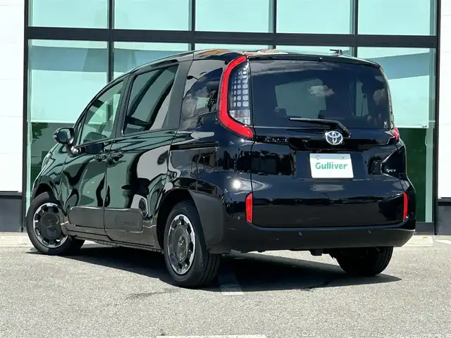トヨタ シエンタ ハイブリッド Z 和歌山県 2025(令7)年 0.1千km ブラック 登録済未使用車/純正ナビ/フルセグTV/アラウンドビューモニター/プリクラッシュセーフティー/ブラインドスポットモニター/クリアランスソナー/両側パワースライドドア/ビルトインETC/LEDヘッドライト/オートライト/オートマチックハイビーム