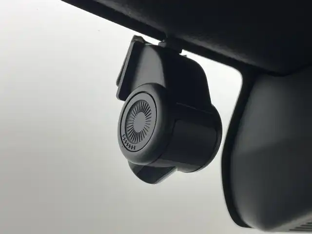 ダイハツ タント カスタム RS 福島県 2019(令1)年 2.9万km ブラックマイカメタリック/シャイニングホワイトパール スマートアシスト/・衝突被害軽減ブレーキ/・車線逸脱警報装置/・前後誤発進抑制/・先行車発進お知らせ/・オートハイビーム/・レーダークルーズコントロール/・スマートパノラマパーキング/純正9インチナビ/・フルセグTV/BT/CD/DVD/USB/SD/FM/AM/・ETC/・前方ドライブレコーダー/・バックカメラ/両側パワースライドドア/革張ステアリング/・ステアリングリモコン/ハーフレザーシート/・D+N席シートヒーター/プッシュスタート/・スマートキー/・スペアキー1本/電動格納ミラー/・ウィンカーミラー/・オートミラー/LEDヘッドライト/・オートライト/純正フロアマット/純正15インチAW/リアドアバイザー