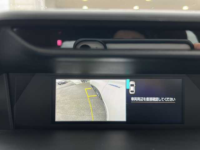 スバル フォレスター ハイブリッド アドバンス 富山県 2022(令4)年 3万km パール 禁煙車　/純正メモリナビ　/地デジ　/アイサイト　/ルーフレール　/ブラインドスポットモニター　/LEDヘッドライト　/レーダークルーズコントロール　/パワーシート　/パドルシフト　/スマートキー　/シートヒーター　/純正アルミホイール/純正オーディオ/ウィンカーミラー/電動格納ミラー/ビルトインETC/プッシュスタート