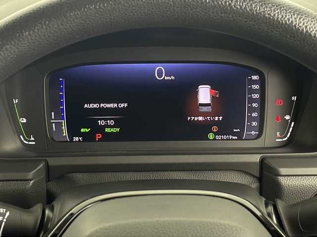 ホンダ ステップワゴン eHEV エアー 埼玉県 2022(令4)年 2.1万km プラチナホワイトパール 純正ナビ　/　AM/FM/CD/DVD/BT/フルセグ/バックカメラ　/前後ドライブレコーダー　/レーダークルーズコントロール　/ＥＴＣ　/ブレードホールド/電子パーキング/レーンキープアシスト　/衝突軽減システム　/両側パワースライドドア　/オートライト/LEDヘッドライト/フォグランプ/純正１６インチアルミホイール　/純正フロアマット/ドアバイザー/ロールサンシェード/ウィンカーミラー