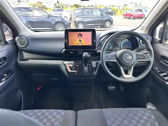 日産 デイズ HWS X プロパイロットED 宮城県 2021(令3)年 1.8万km スパークリングレッドM プロパイロット/インテリジェントエマージェンシーブレーキ/車線逸脱警報機能/車線逸脱防止支援システム/踏み間違い衝突防止アシスト/前方衝突予測警報/ふらつき警報/標識検知機能/先行車発進お知らせ/フロント・バックソアー/インテリジェントアラウンドビューモニター/純正9インチナビ(MM320D-L)/フルセグTV/Bluetooth/CD/DVD/SD/AUX/ナビ連動型ドライブレコーダー/純正ETC2.0/電動パーキングブレーキ/ブレーキホールド/LEDヘッドライト/フォグランプ/オートライト/ハイビームアシスト/ウインカーミラー/純正14インチAW/保証書/取扱説明書
