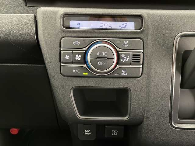 ダイハツ アトレー バン RS 長野県 2025(令7)年 0.3万km レーザーブルークリスタルシャイン 4WD/・4WD LOCK/・4WD AUTO/・2WD切替/ターボ/スマートアシスト/・衝突警報機能/衝突回避支援ブレーキ機能/・ふらつき警報/・路側逸脱警報機能/・誤発進抑制機能/・先行車発進お知らせ機能/・コーナーセンサー/Wエアバッグ/プッシュスタート/アイドリングストップ/スマートキー/オートエアコン/セカンドシート足元サーキュレーター/クルコン/ステアリングスイッチ/両側電動パワースライドドア/オートライト/LEDヘッドライト/LEDフォグランプ/電格ウインカーミラー/ビルトインETC/USB Type-A充電口/トランクルームシガーソケット/ドアバイザー/純正ホイールキャップ付き12インチスチールホイール/車内突っ張りレール/バックカメラ（ナビ無し）