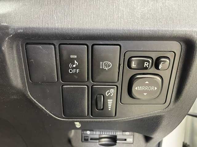 トヨタ プリウス ＰＨＶ G 兵庫県 2015(平27)年 7.3万km ホワイトパールクリスタルシャイン 純正SDナビ(CD/DVD/SD/Bt/フルセグ)/・NSZA-X64T/バックカメラ/レザーシート/シートヒーター/パワーシート/クルーズコントロール/ステアリングヒーター/ドライブレコーダー/ビルトインETC/LEDヘッドライト/フォグライト/社外１７AW/純正マット・バイザー