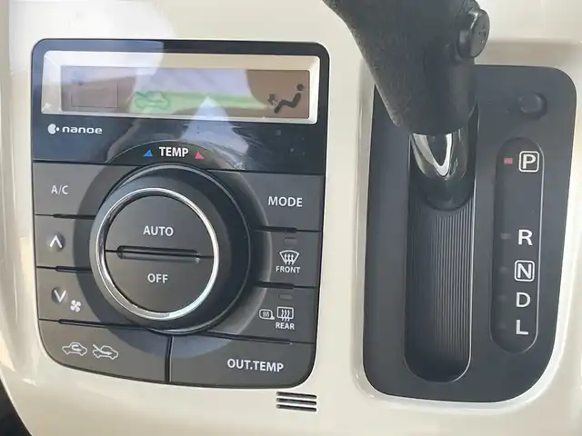 スズキ ハスラー ワンダラー 千葉県 2019(令1)年 3.5万km シフォンアイボリーメタリック/ウッディブラウン2トーンルーフ 特別仕様　ナビ　全方位カメラ　デュアルカメラブレーキサポート　ＢＴ　ＥＴＣ　ＵＳＢ　シートヒーター ステアスイッチ スマートキー ルーフレール シフォンアイボリーツートン HID オートライト