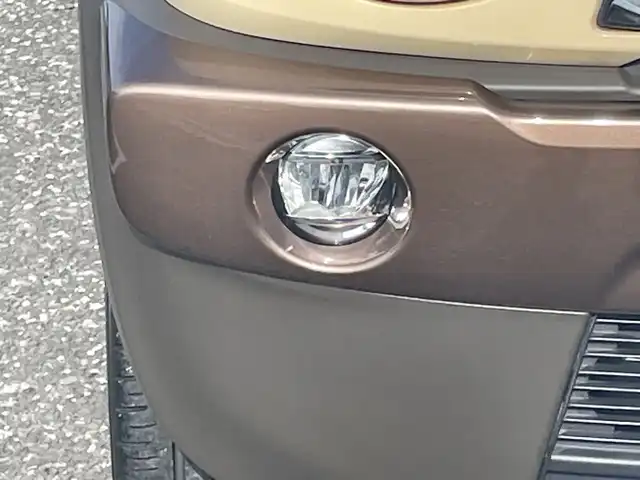 スズキ ハスラー ワンダラー 千葉県 2019(令1)年 3.5万km シフォンアイボリーメタリック/ウッディブラウン2トーンルーフ 特別仕様　ナビ　全方位カメラ　デュアルカメラブレーキサポート　ＢＴ　ＥＴＣ　ＵＳＢ　シートヒーター ステアスイッチ スマートキー ルーフレール シフォンアイボリーツートン HID オートライト