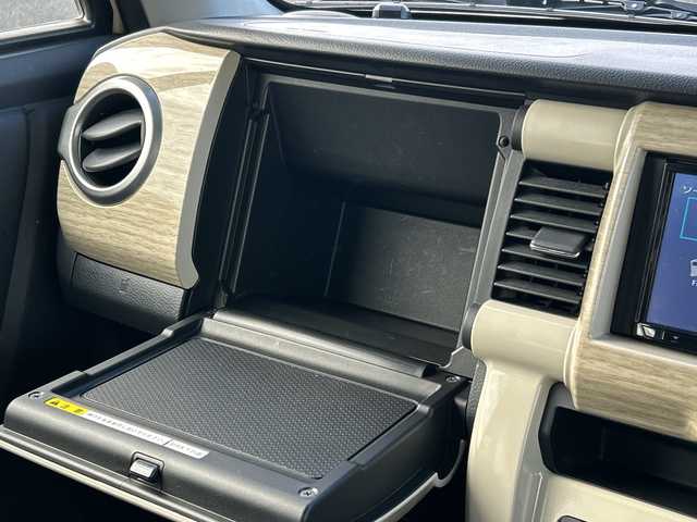 スズキ ハスラー ワンダラー 千葉県 2019(令1)年 3.5万km シフォンアイボリーメタリック/ウッディブラウン2トーンルーフ 特別仕様　ナビ　全方位カメラ　デュアルカメラブレーキサポート　ＢＴ　ＥＴＣ　ＵＳＢ　シートヒーター ステアスイッチ スマートキー ルーフレール シフォンアイボリーツートン HID オートライト