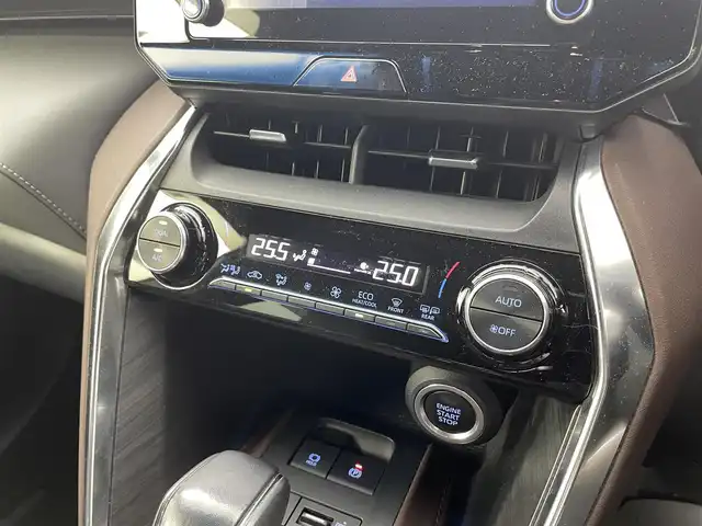 トヨタ ハリアー G 福井県 2020(令2)年 7.2万km プレシャスブラックパール 純正メモリナビ機能付きディスプレイオーディオ/（ＦＭ／ＡＭ／ＢＴ／ＵＳＢ）/ハーフレザーシート/電子パーキング/パワーバックドア/内装色：ブラウン/純正ビルトインＥＴＣ　/電動シート/デジタルインナーミラー