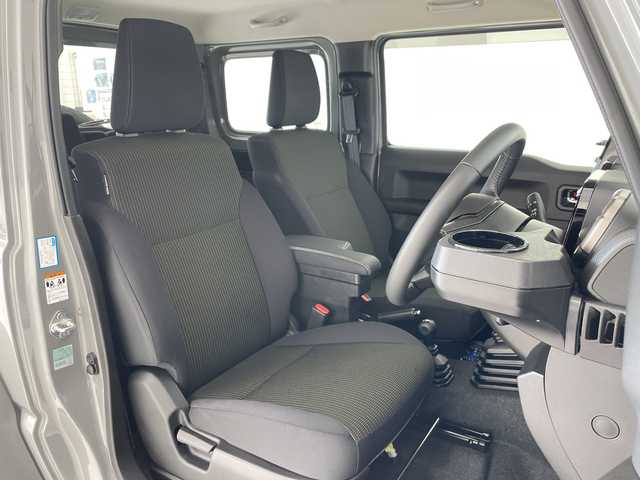 スズキ ジムニー シエラ JC 愛知県 2023(令5)年 1.7万km ミディアムグレー 9型ナビ/クルーズコントロール/シートヒーター/バックカメラ/純正アルミホイール/LEDヘッドライト/オートマチックハイビーム/ダウンヒルアシストコントロール/ドライブレコーダー/ETC/衝突軽減システム/フルセグ/CD DVD/Bluetooth/ステアリングスイッチ/スマートキー/プッシュスタート