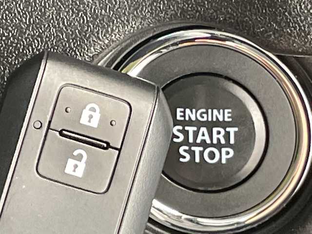 スズキ ジムニー シエラ JC 愛知県 2023(令5)年 1.7万km ミディアムグレー 9型ナビ/クルーズコントロール/シートヒーター/バックカメラ/純正アルミホイール/LEDヘッドライト/オートマチックハイビーム/ダウンヒルアシストコントロール/ドライブレコーダー/ETC/衝突軽減システム/フルセグ/CD DVD/Bluetooth/ステアリングスイッチ/スマートキー/プッシュスタート