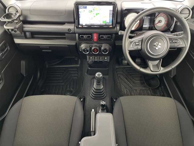 スズキ ジムニー シエラ JC 愛知県 2023(令5)年 1.7万km ミディアムグレー 9型ナビ/クルーズコントロール/シートヒーター/バックカメラ/純正アルミホイール/LEDヘッドライト/オートマチックハイビーム/ダウンヒルアシストコントロール/ドライブレコーダー/ETC/衝突軽減システム/フルセグ/CD DVD/Bluetooth/ステアリングスイッチ/スマートキー/プッシュスタート