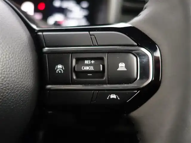 スズキ スペーシア ギア HYBRID XZ 山形県 2024(令6)年 0.1千km オフブルーメタリック/ガンメタリック2トーンルーフ 4WD/デュアルセンサーブレーキサポートII/両側パワースライドドア/レーダークルーズコントロール/LEDオートライト/シートヒーター/純正14インチアルミホイール/アイドリングストップ/コーナーセンサー/ステアリングスイッチ/ステアリングヒーター/ヘッドアップディスプレイ/電動格納ウィンカーミラー/フォグランプ/ルーフレール/スマートキー